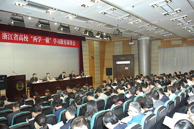 M09_0044630.jpg